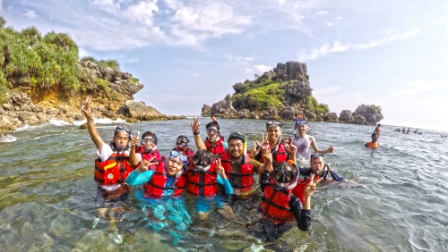 Pantai Nglambor