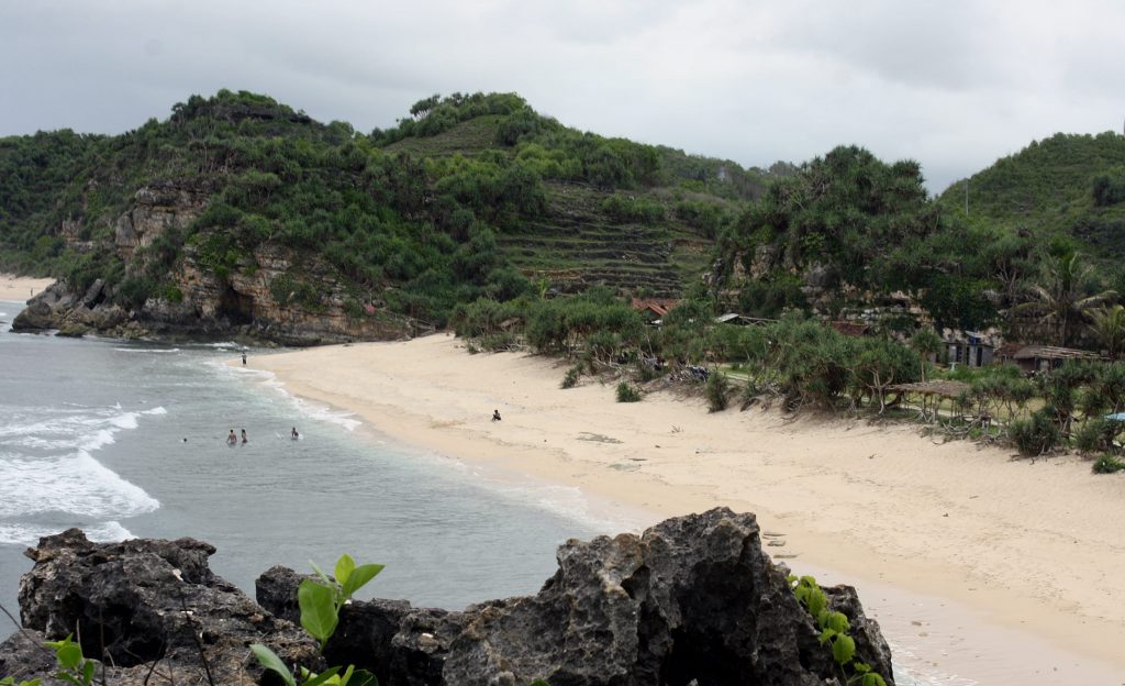 Pantai Sepanjang