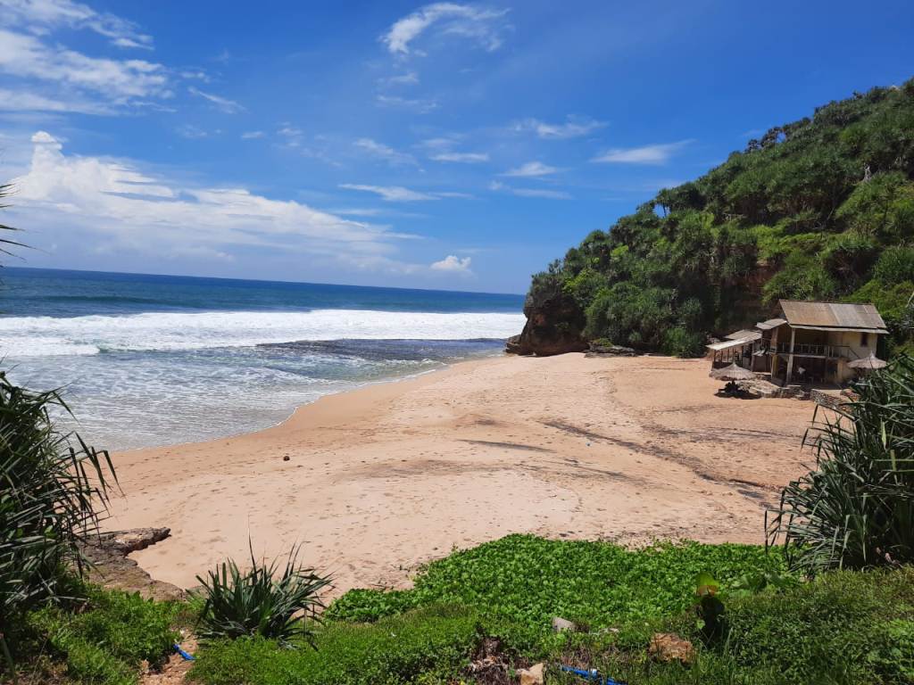 Pantai Seruni