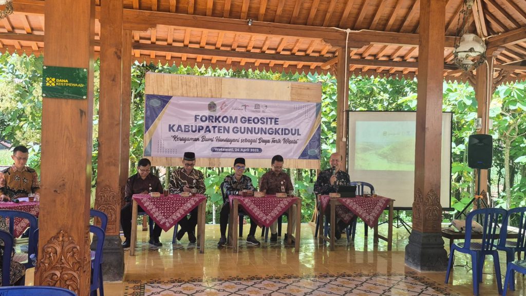Forum Komunikasi Geosite Tahun 2025 Perkuat Jejaring dan Komitmen Pelestarian Geopark