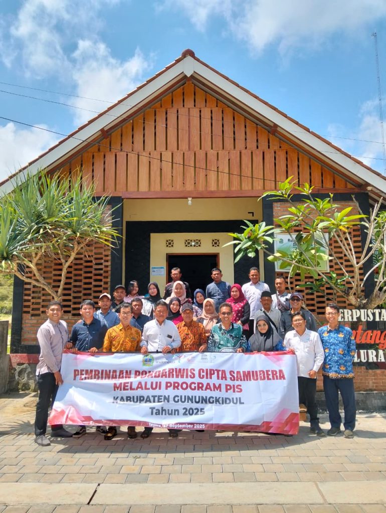 Pembinaan Desa Wisata Program PIS dan PIWK Kapanewon Panggang dan Tepus