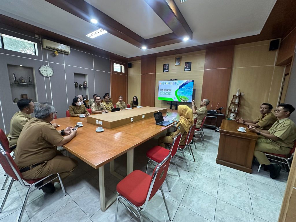 Audiensi dari Biro Pengembangan Infrastruktur Wilayah dan Pembiayaan Pembangunan Setda DIY Terkait Peningkatan Status Geopark Jogja Menuju UNESCO Global Geopark