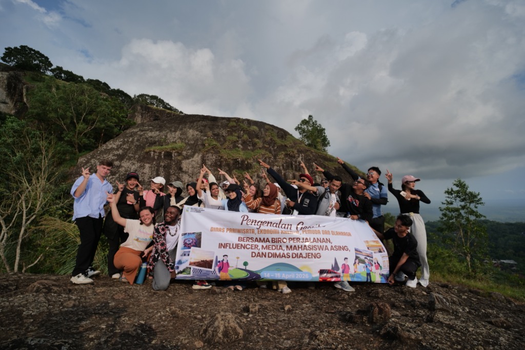 Pengenalan Geosite Bersama Influencer, Biro Perjalanan, Media, Mahasiswa Asing dan Dimas Diajeng